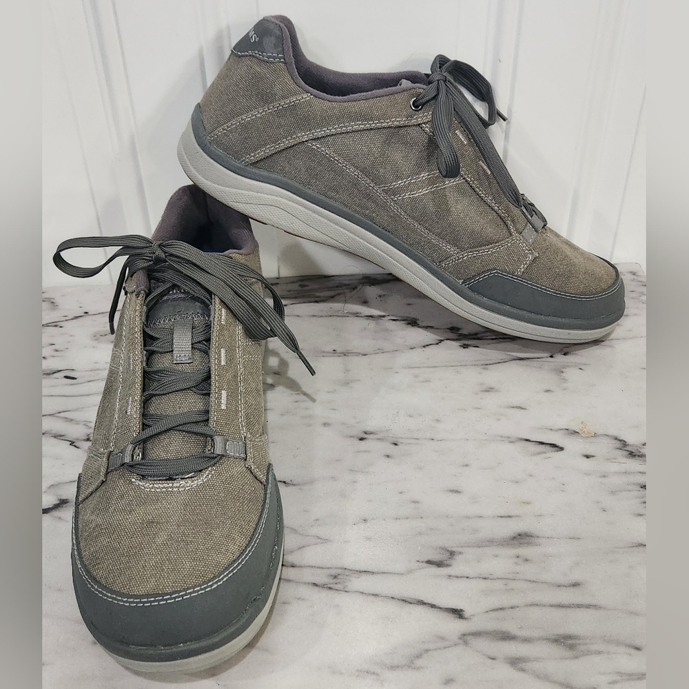 Simms grey Westshore shoes sneakers men's size 14
